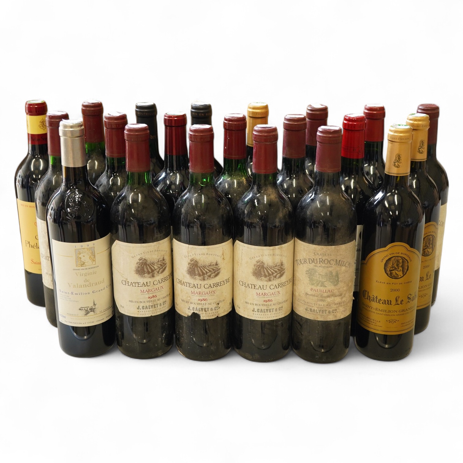 A mixed parcel of Bordeaux red wine
